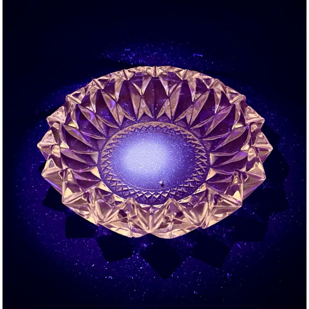 GLOWS! Vintage KIG Indonesia Diamond Pressed Glass Clear Console Bowl RARE 8”D